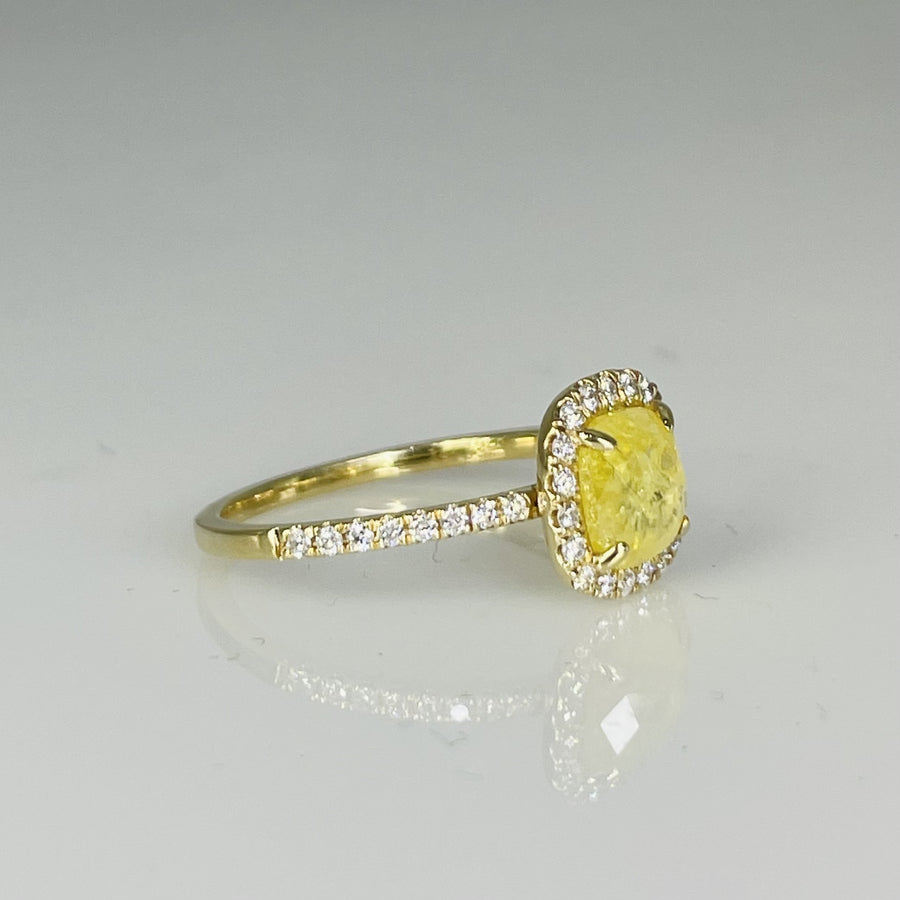 14K Yellow Gold Yellow Diamond Ring 0.86ct/0.22ct