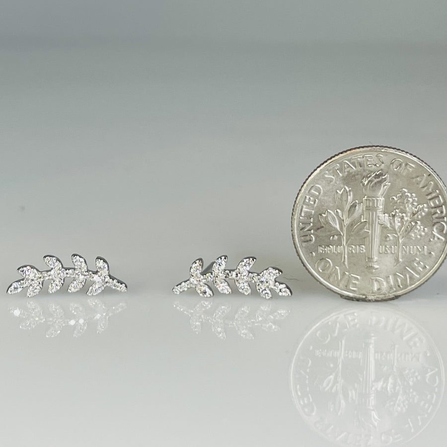14 Karat White Gold Diamond Fern Earrings 0.20ct