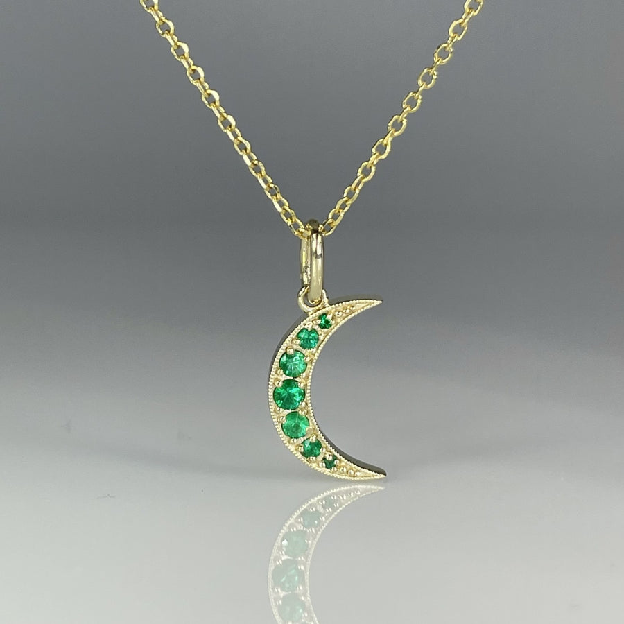 14K Yellow Gold Emerald Crescent Moon Necklace 0.15ct