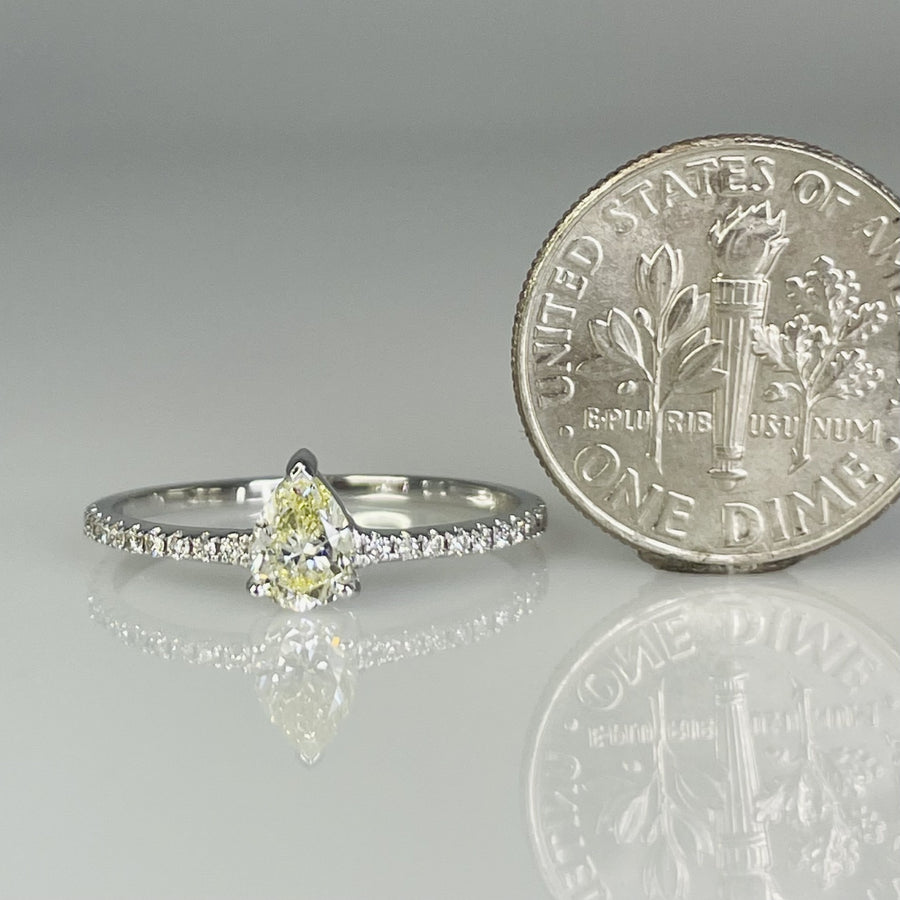 18K White Gold Yellow Diamond/Diamond Ring 0.42/0.20ct