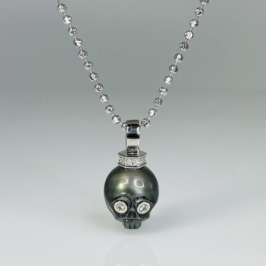 14K White Gold South Sea Pearl and Diamond Skull Necklace 0.17ct