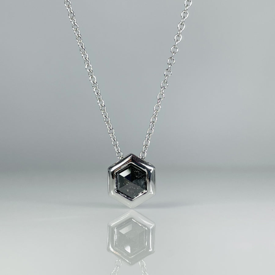 14K White Gold Black Diamond Necklace 0.95ct