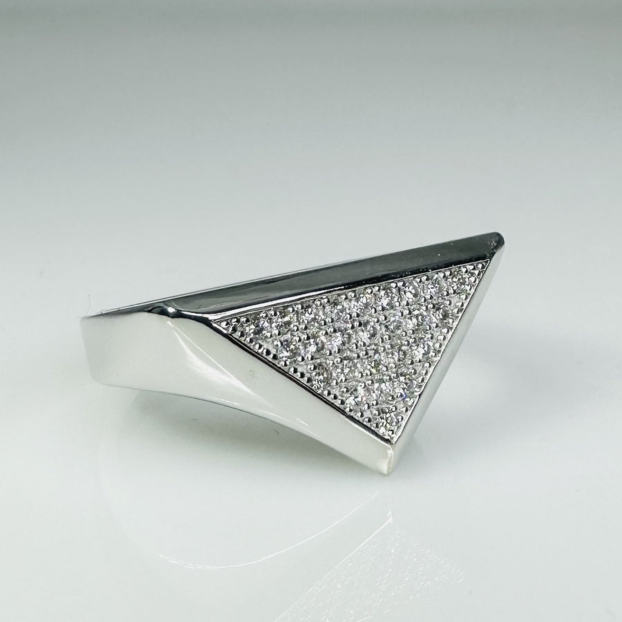 14K White Gold Diamond Triangle Ring 0.25ct