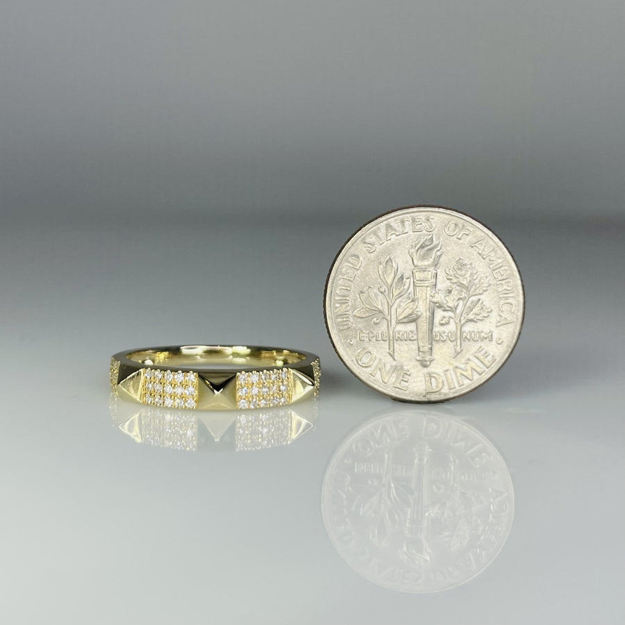 14K Yellow Gold Diamond Pyramid Ring 0.11ct