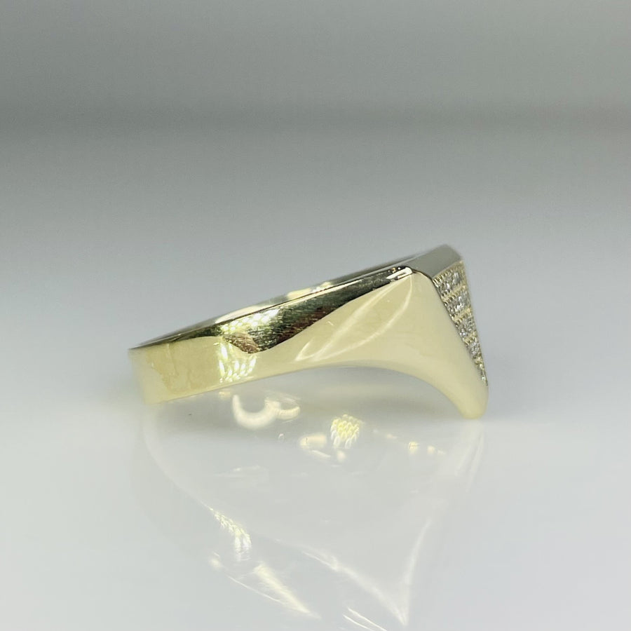 14K Yellow Gold Diamond Triangle Ring 0.25ct