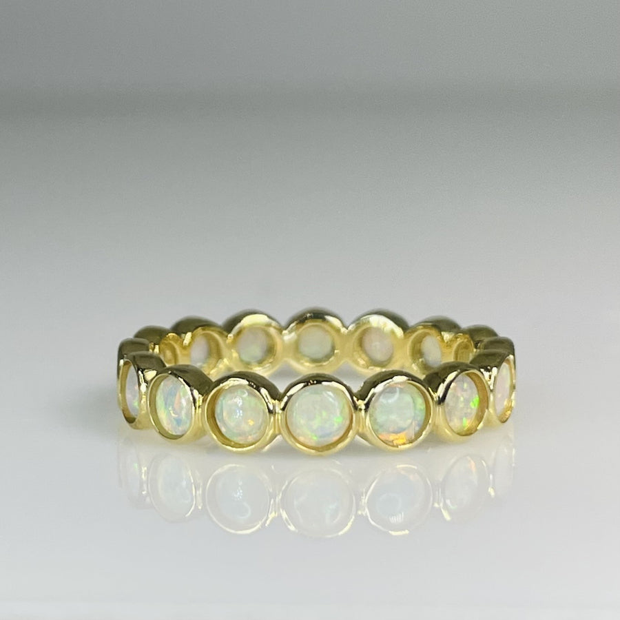 18K Yellow Gold Australian Opal Eternity Band 0.97ct