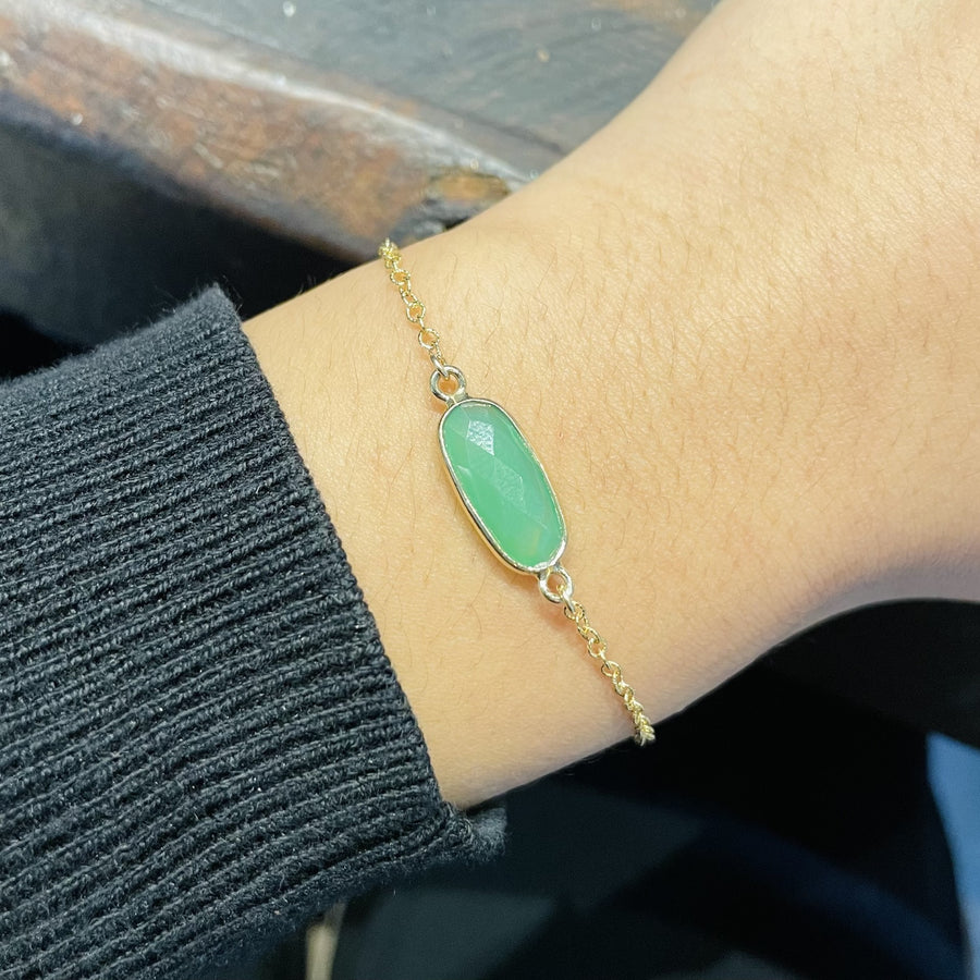 Green Chalcedony Bezel Bracelet 8x16mm