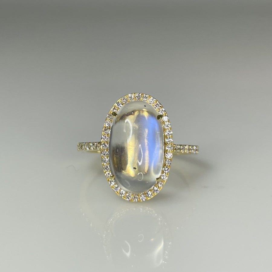 18K Yellow Gold Rainbow Moonstone Diamond Ring 4.87/0.23ct