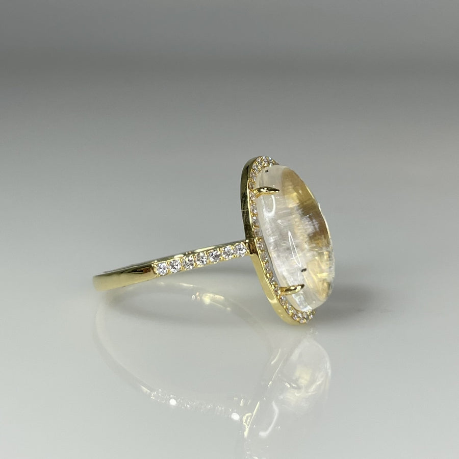 18K Yellow Gold Rainbow Moonstone Diamond Ring 4.87/0.23ct