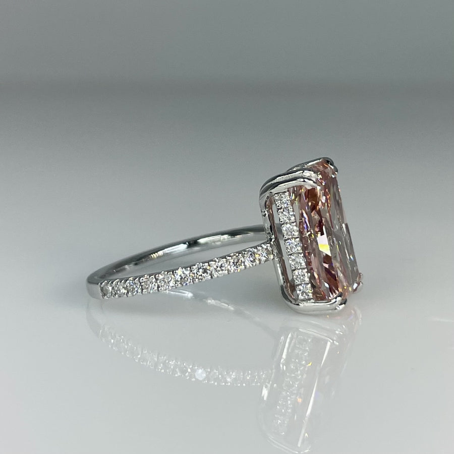 18K White Gold Lab Grown Pink Diamond Ring 5.23ct/0.50ct