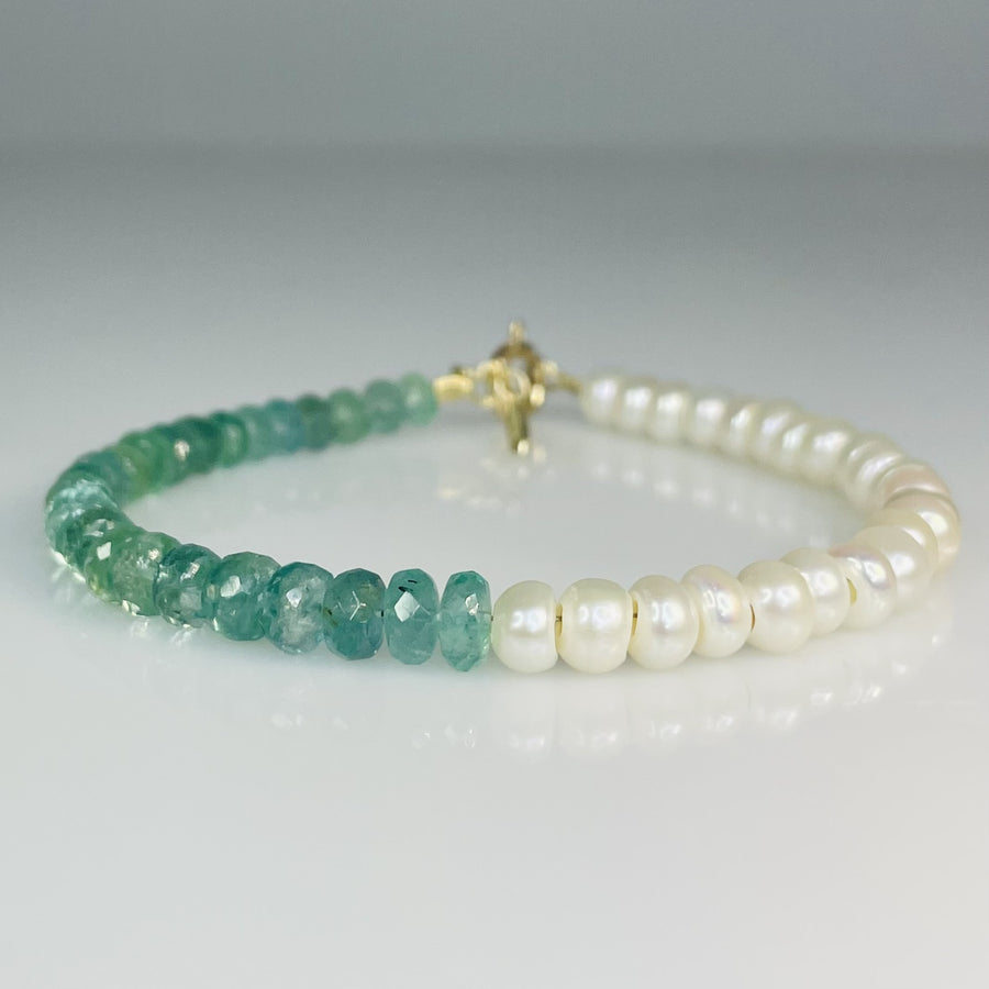 14K Yellow Gold Emerald and Freshwater Pearl Bracelet – KyleChanDesign