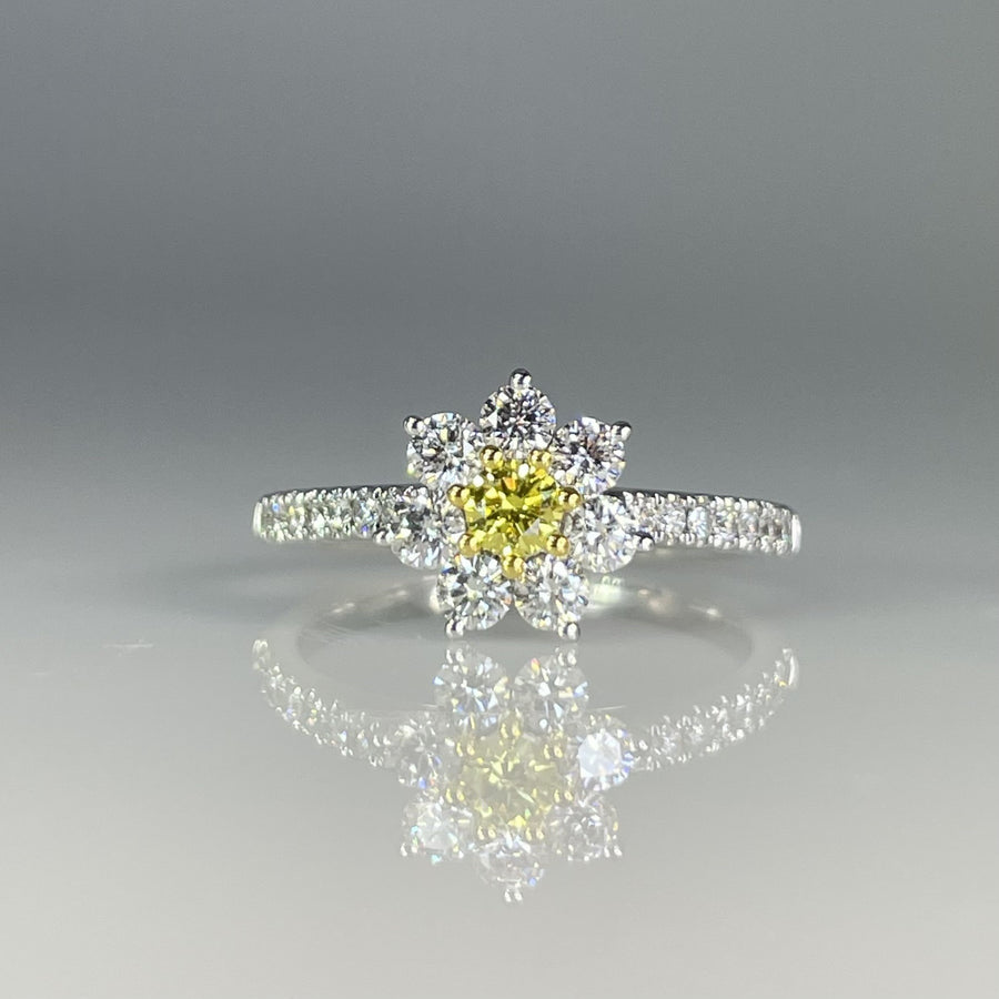 18K White Gold Natural Yellow and White Diamond Flower Ring 0.75ct