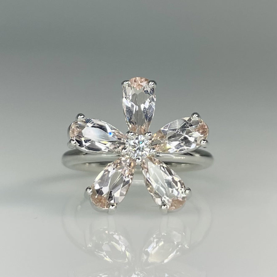 14K White Gold Morganite and Diamond Flower Ring 2.3ct/0.12ct