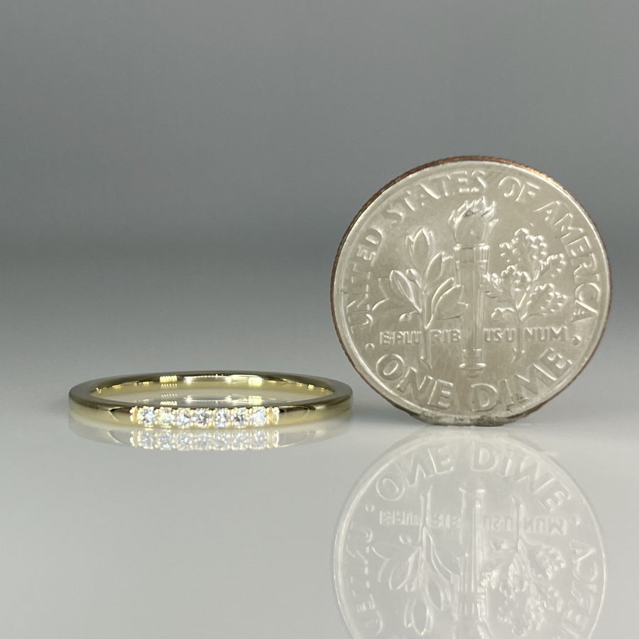 14K Yellow Gold Natural White Diamond Ring 0.05ct