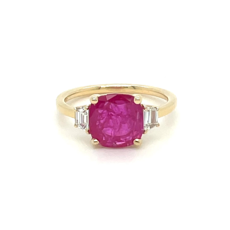 14K Yellow Gold Ruby and Diamond Ring 2.01ct/0.25ct