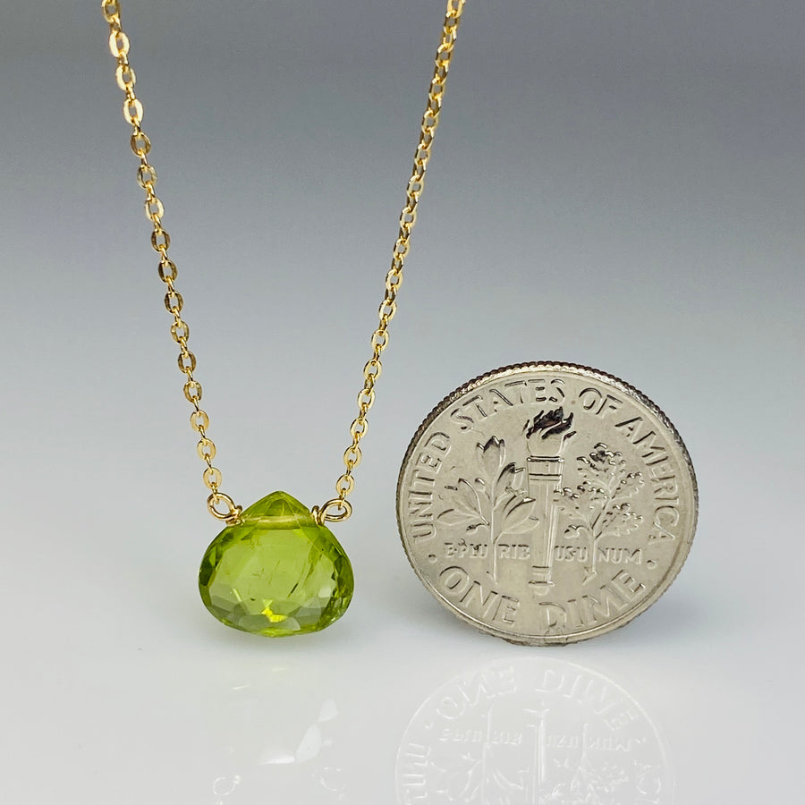 Amazon.com: Jessica Luu Jewelry Gold Peridot Light Green Crystal Necklace  Wire Wrapped Handmade : Handmade Products
