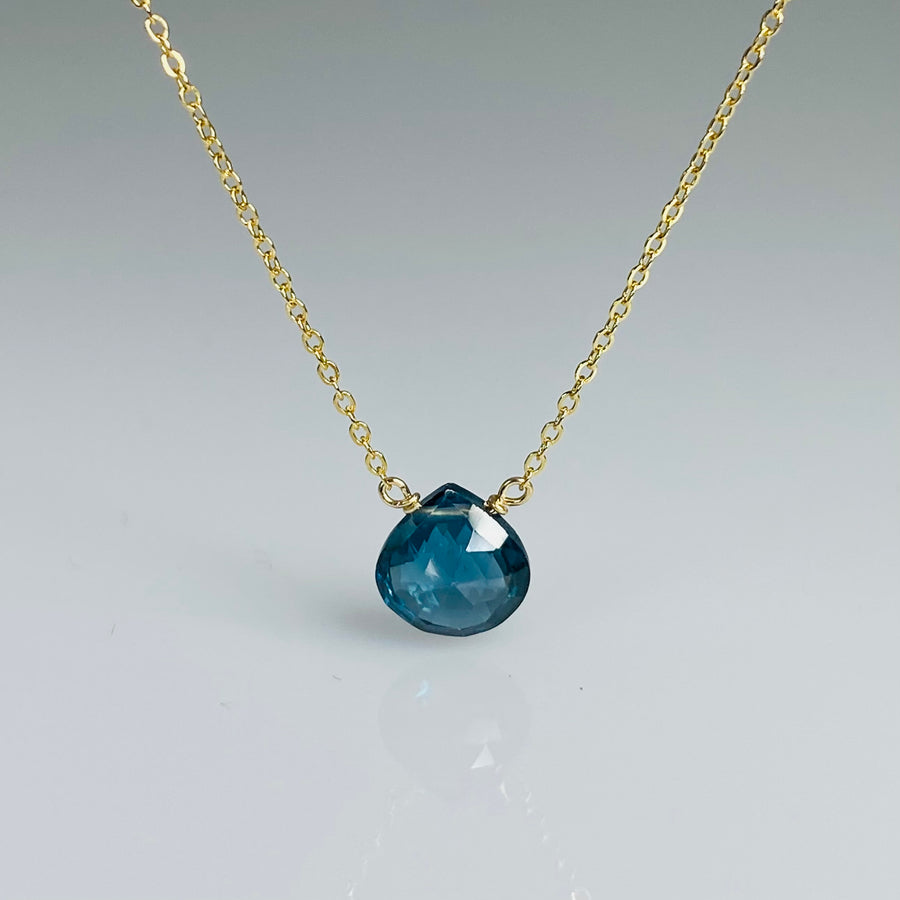 14K Yellow Gold London Blue Hydro Quartz Necklace 8mm