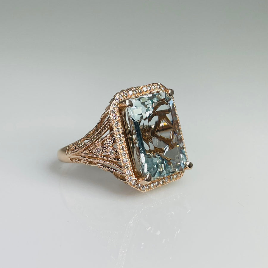14K Rose Gold Aquamarine Diamond Ring 10.61ct/0.25ct