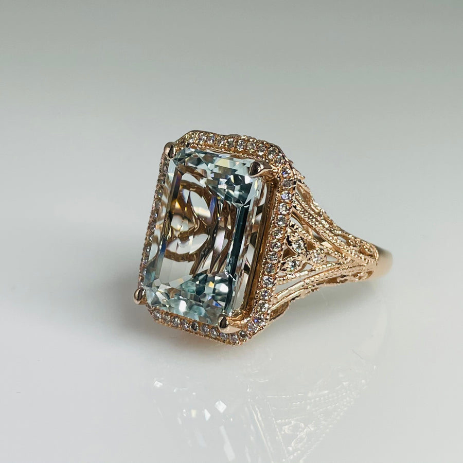 14K Rose Gold Aquamarine Diamond Ring 10.61ct/0.25ct