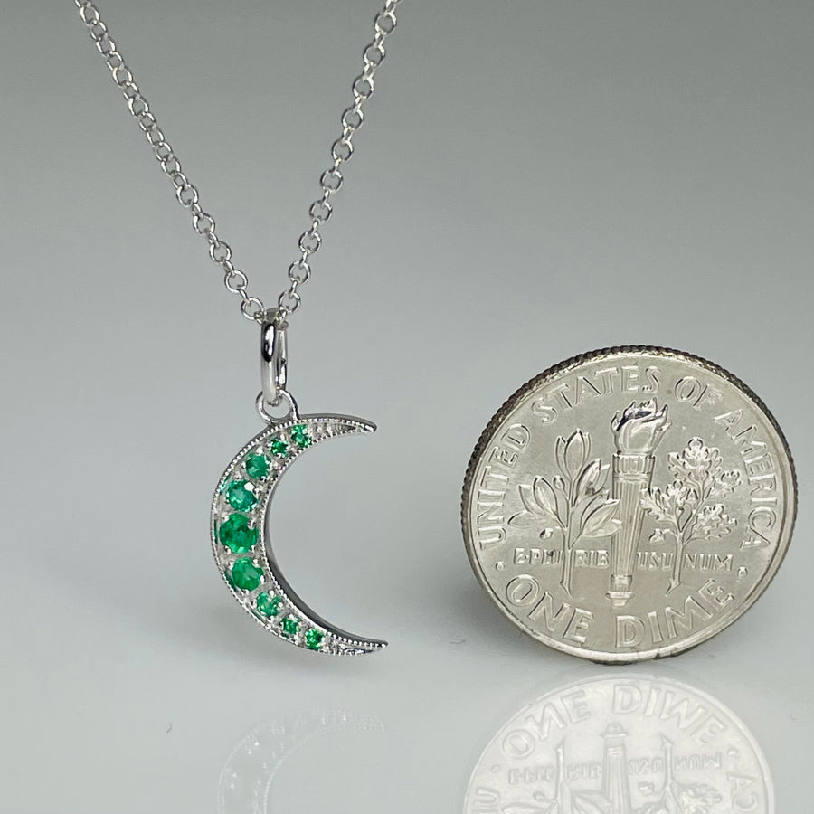 14K White Gold Emerald Crescent Moon Necklace 0.15ct