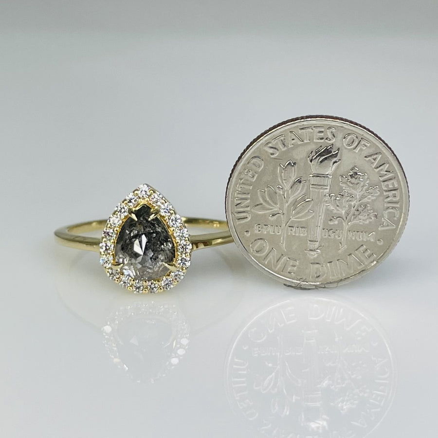 18K Yellow Gold Salt & Pepper and White Diamond Ring 1.14/0.30ct