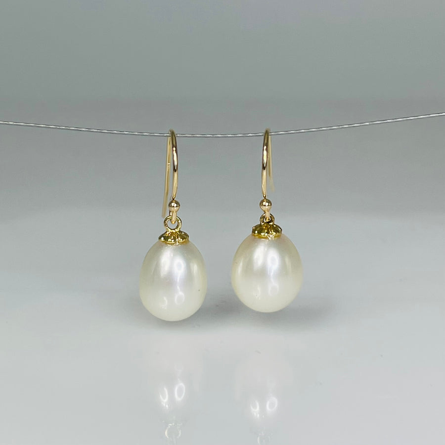 14K Yellow Gold Freshwater Pearl Earrings