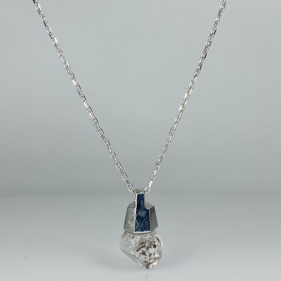 14K White Gold Petroleum Quartz Necklace