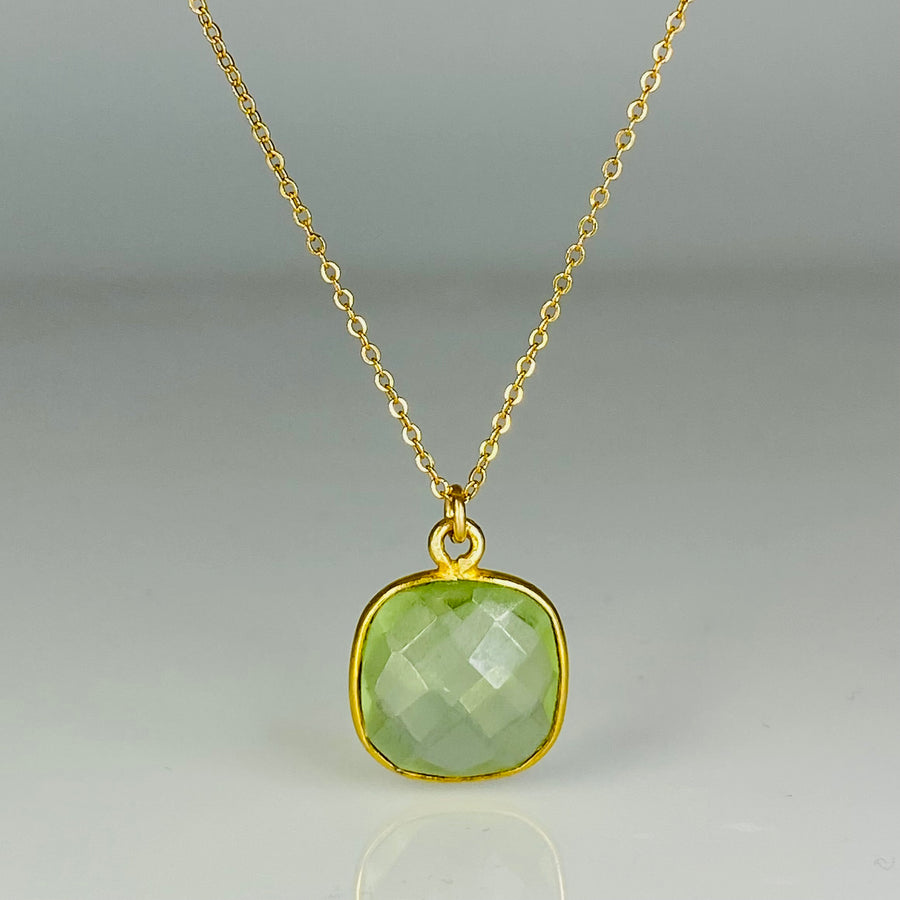 Green Quartz Bezel Necklace 13x12mm
