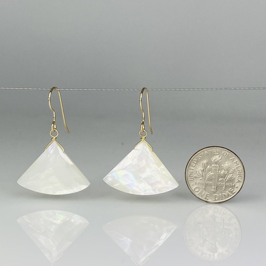 Chandelier Mother of Pearl Earrings 16x22mm