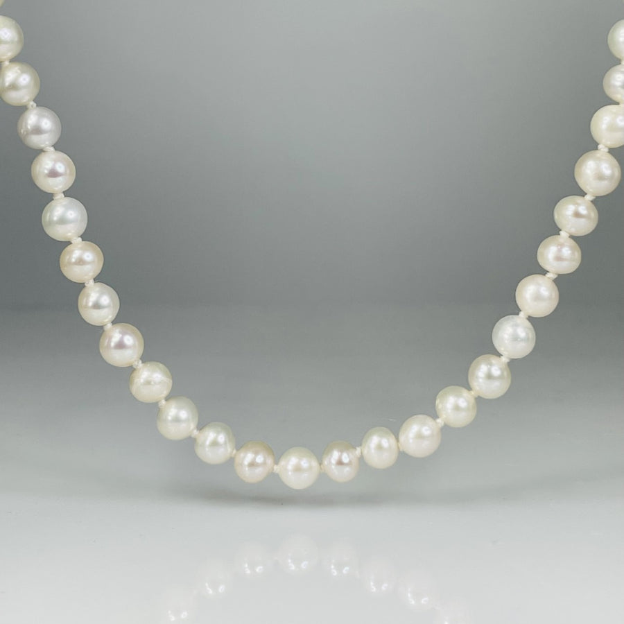 14K Yellow Gold Freshwater Cultured Pearl Necklace 5.5mm