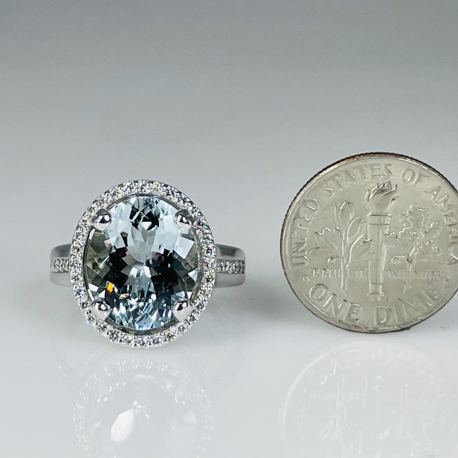14K White Gold Aquamarine and Diamond Ring 4.22ct/0.34ct