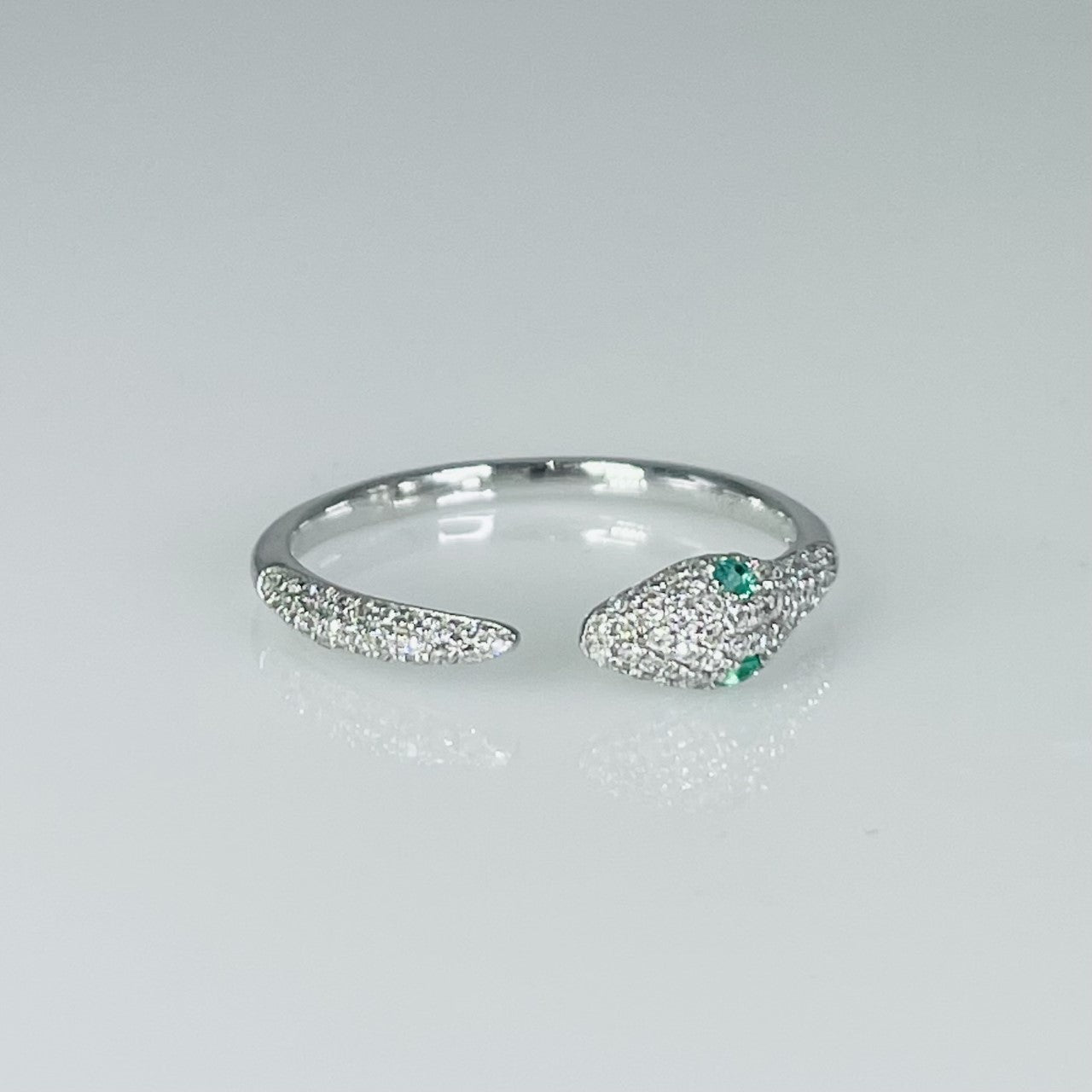 14K White Gold Emerald and Diamond Snake Ring 0.02ct/0.16ct ...