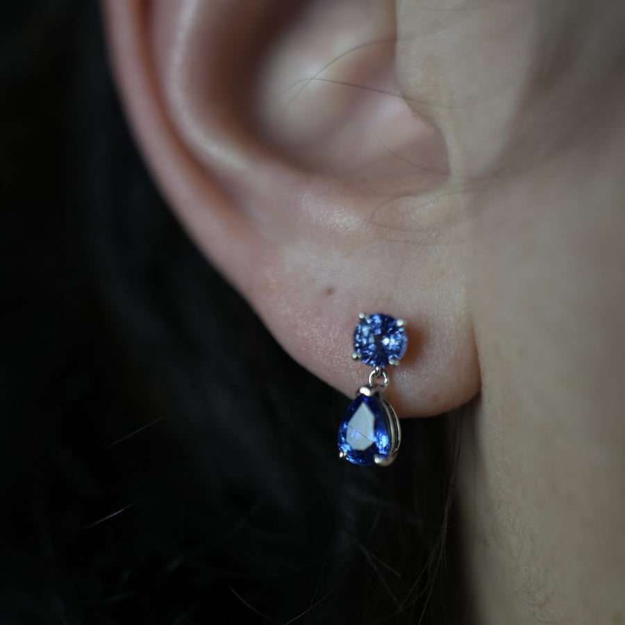 14K White Gold Blue Sapphire Drop Earrings 2.78ct