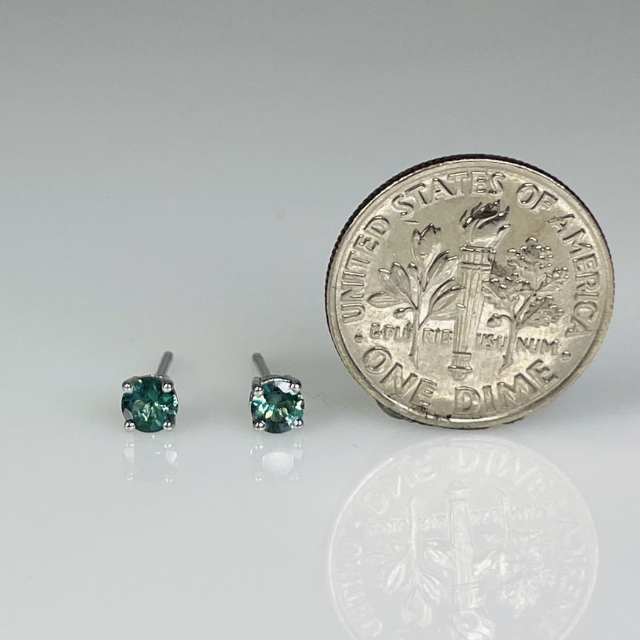 14K White Gold Alexandrite Studs 0.39ct