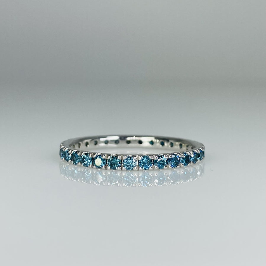 14K White Gold Graduated Blue Diamond Band 1.24ct