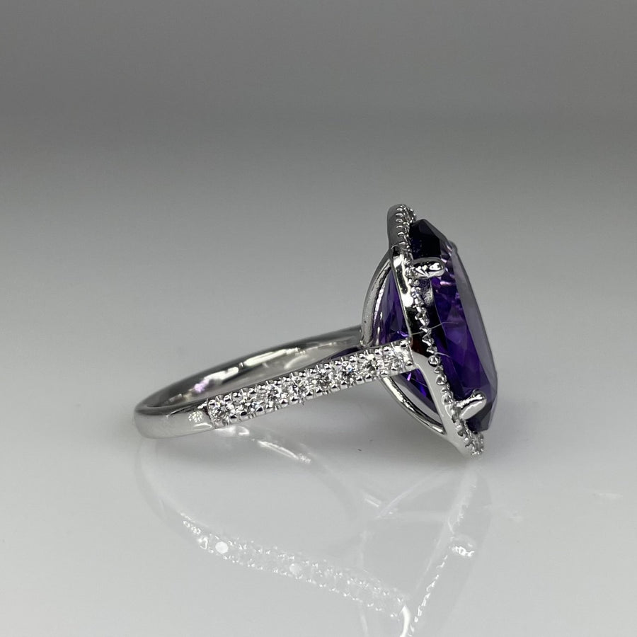 14K White Gold Purple Amethyst and Diamond Ring 8.10ct/0.61ct